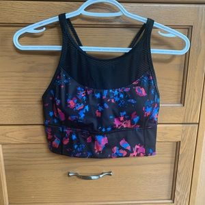 Lululemon sports bra